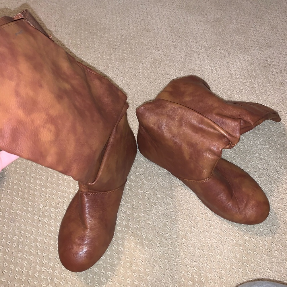 Brown boots